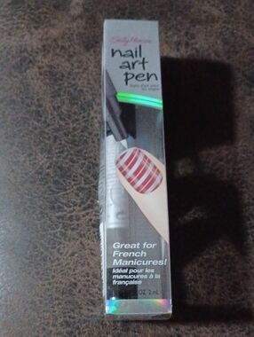 4/$30 New Sally Hansen Nail Art Pen - #07 Silver